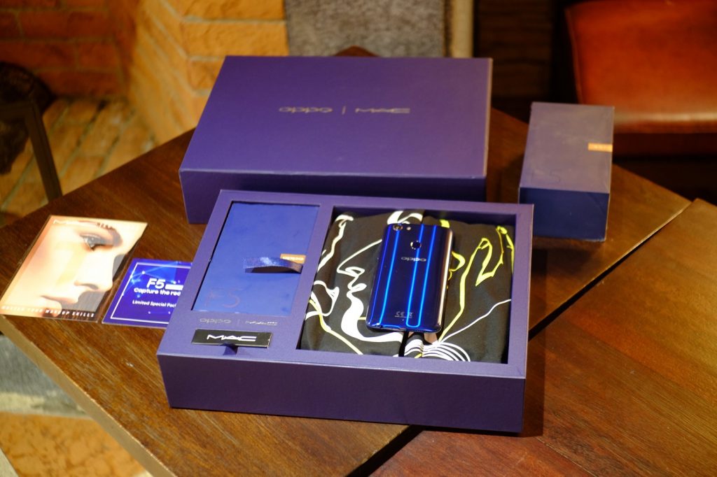 OPPO F5 Dashing Blue Langsung Ludes dalam Dua Menit